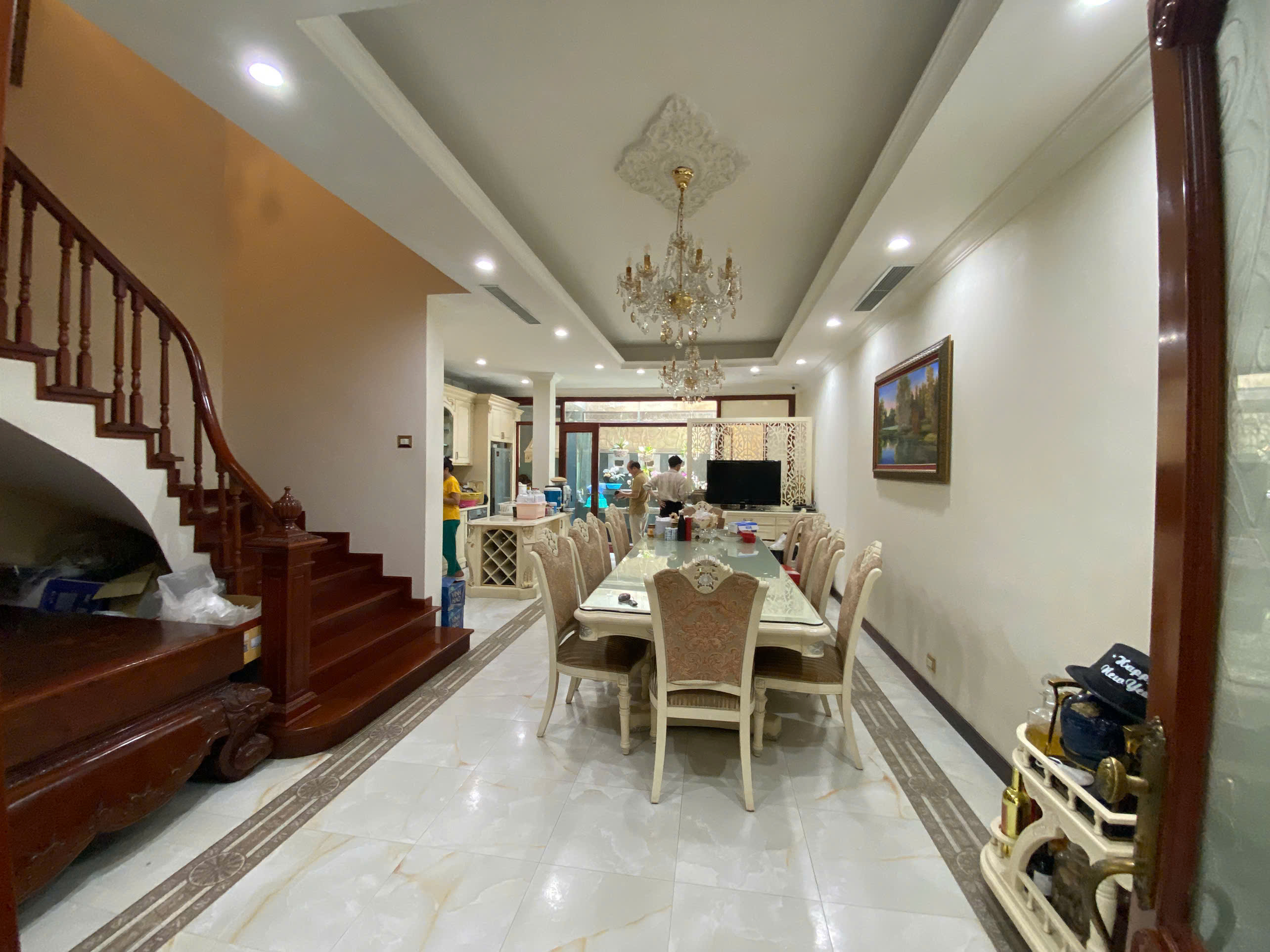 Biệt thự 6 Phòng Ngủ sửa đẹp ở Lô C1 Khu Đô Thị Nam Thăng Long Ciputra HN bán