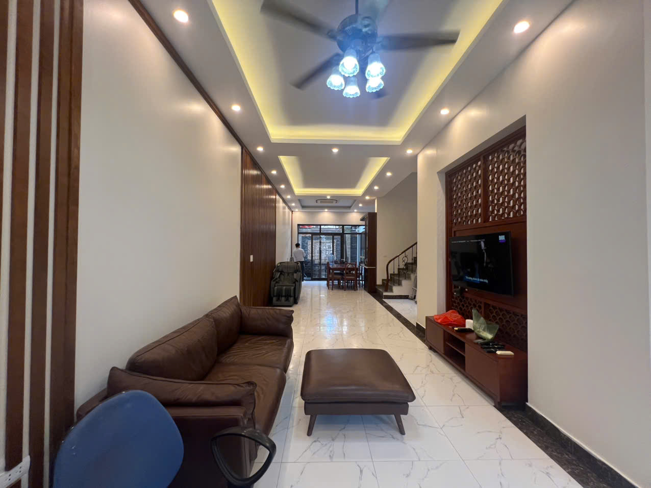 Biệt thự cho thuê lô C4 Khu Ciputra Hà Nội sửa đẹp đủ đồ giá 38 Triệu/Tháng