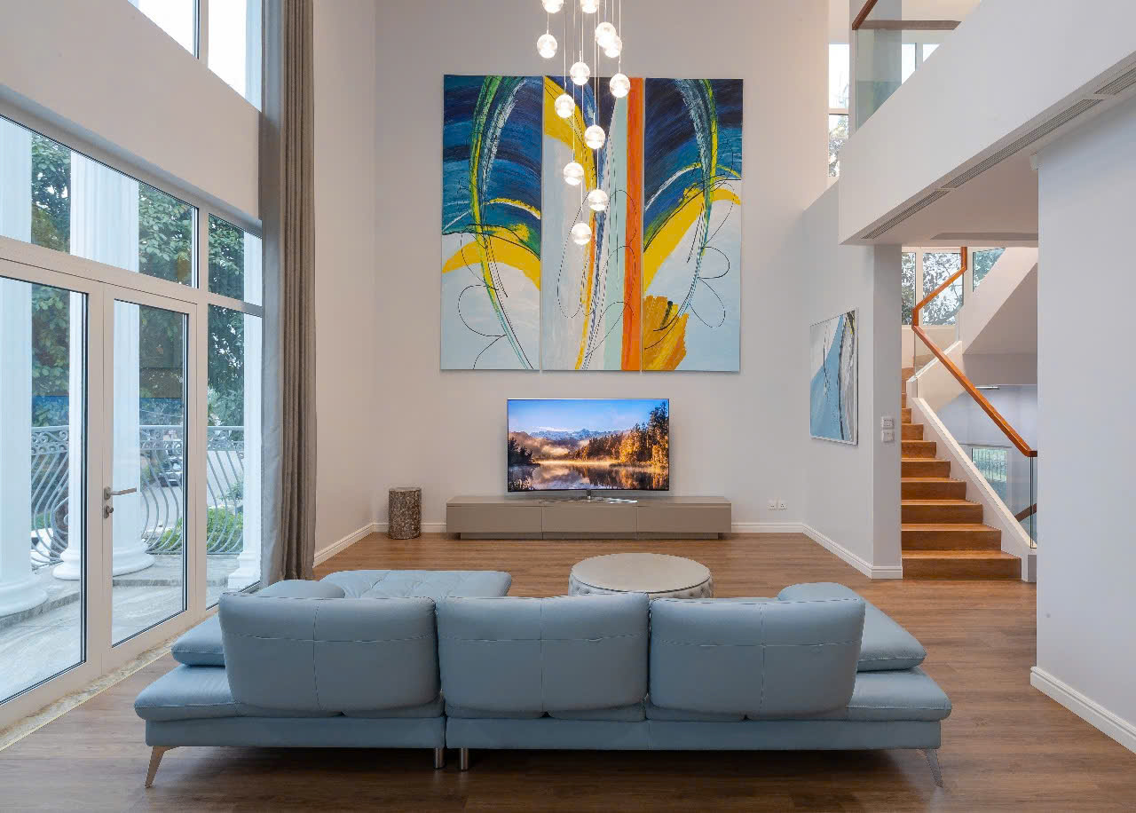 Cho thuê biệt thự 6 Phòng Ngủ đủ đồ ở Lô C7 Khu Ciputra Hà Nội giá 160 Triệu/Tháng